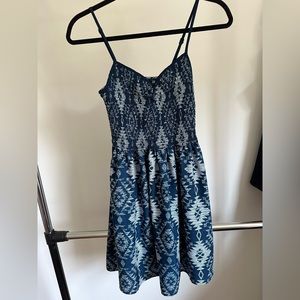 Blue geometric sun dress